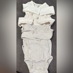 H and M one piece onesie